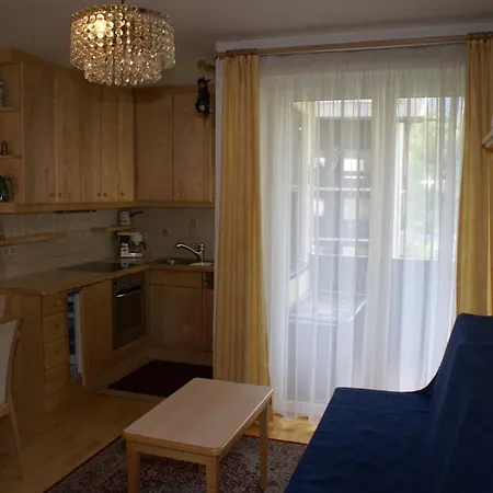 Appartementanlage Bach 巴德小基希海姆